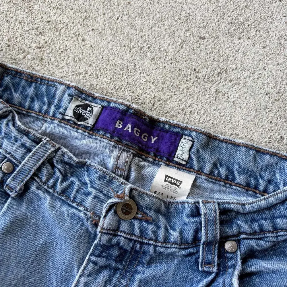 Levis levi silvertab
